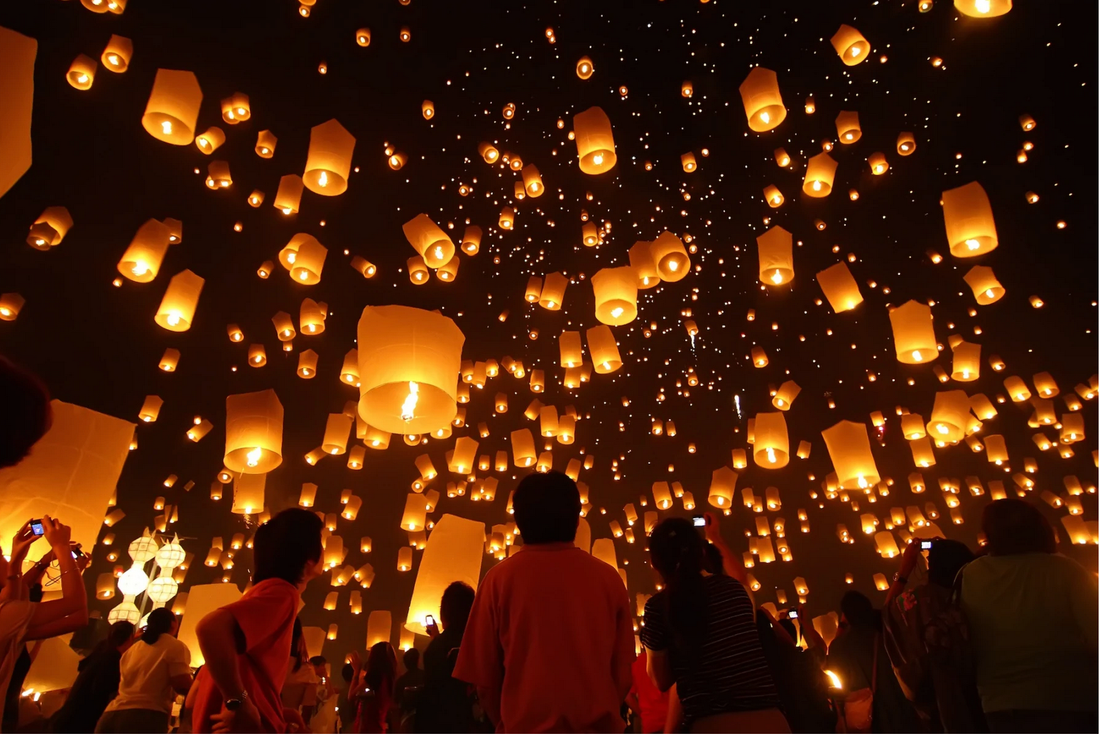 Illuminate the Night with Sky Lanterns: A Guide to Adding Magic to Your Celebrations