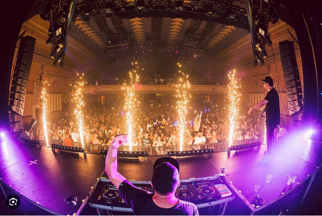 Cold Sparkler Machine